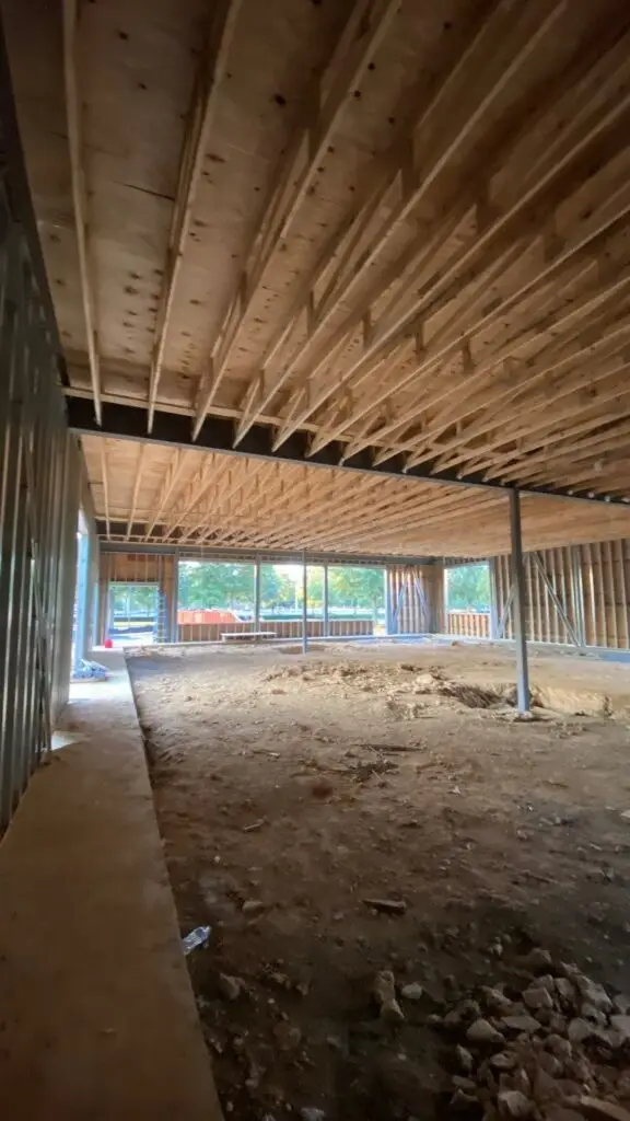 Commercial Gallery 40